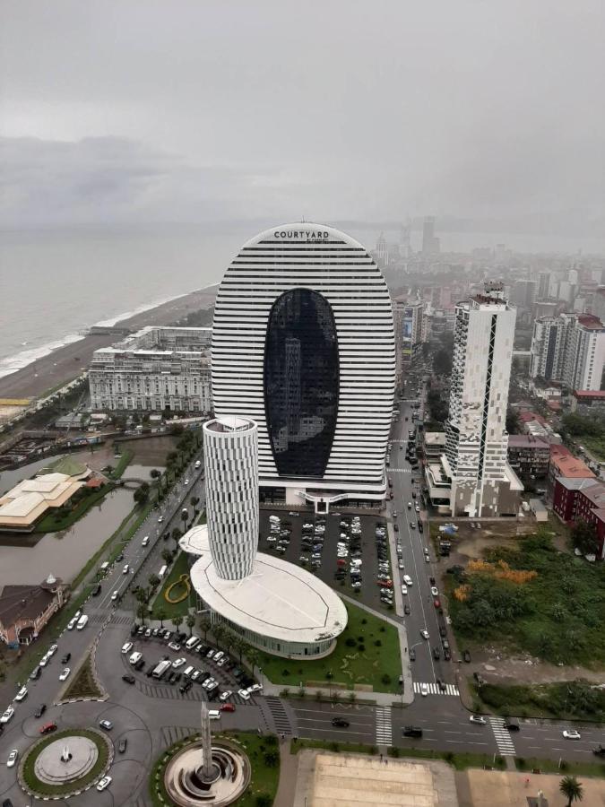 Apartment 16,26,27 Floors In Alliance Palace Batumi Exteriér fotografie