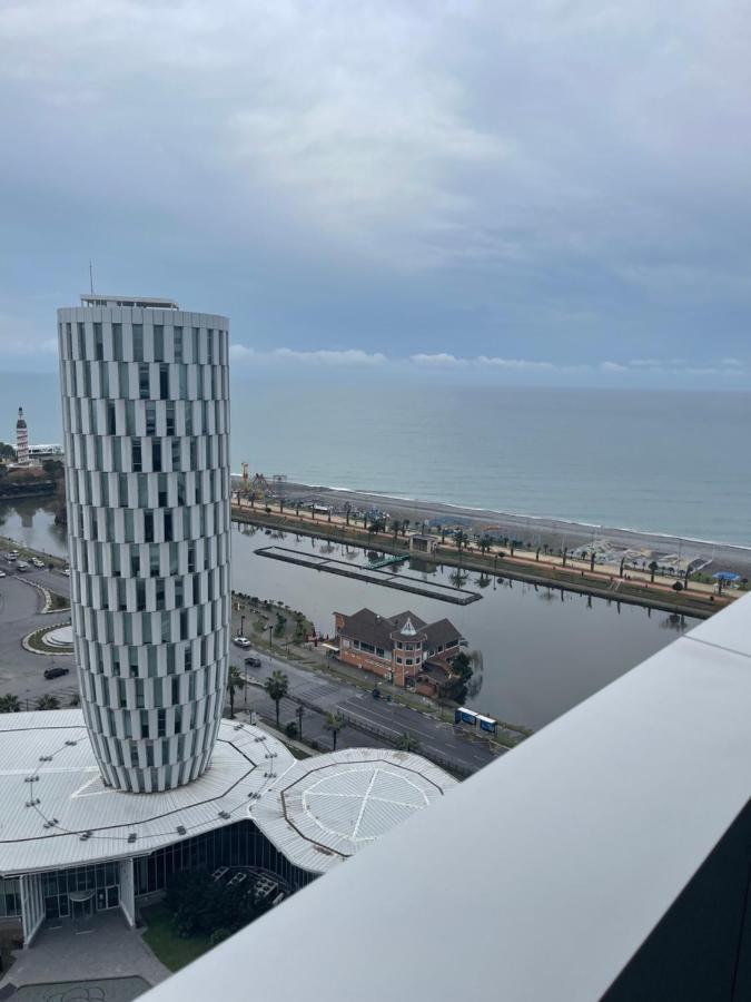 Apartment 16,26,27 Floors In Alliance Palace Batumi Exteriér fotografie