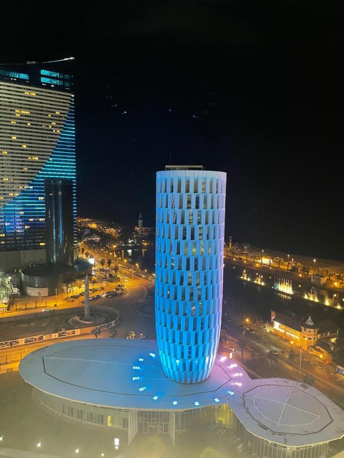 Apartment 16,26,27 Floors In Alliance Palace Batumi Exteriér fotografie